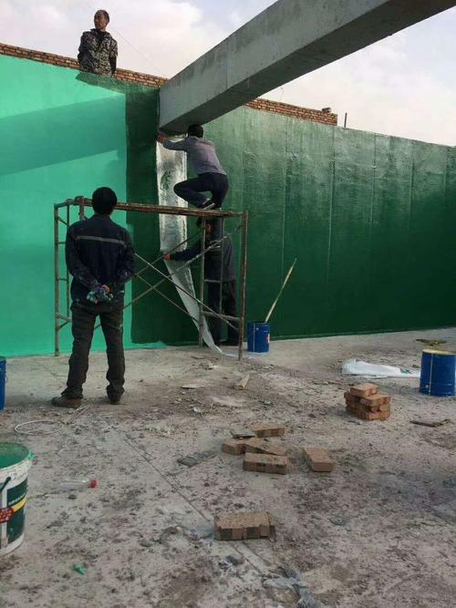 襄阳针对老旧车间地面普遍存在的起砂、裂缝问题